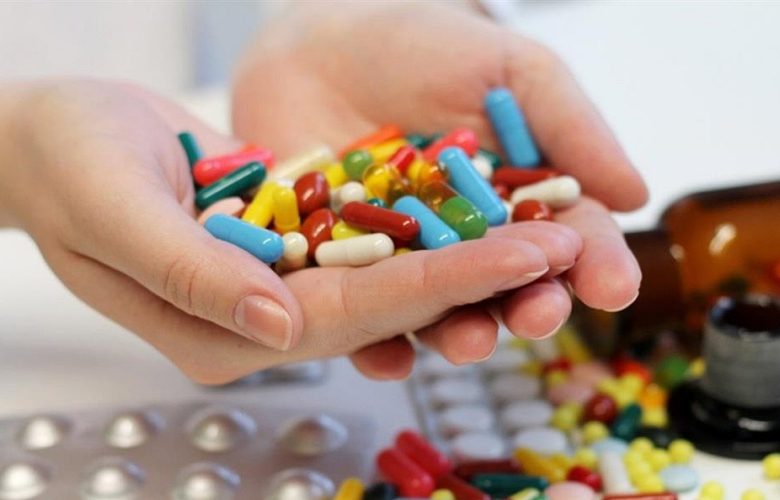 الأدوية التي لا تستلزم وصف الطبيب ومخاطر إساءة الاستخدام