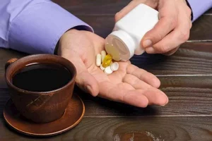 تجنبي شرب القهوة مع تلك الأدوية