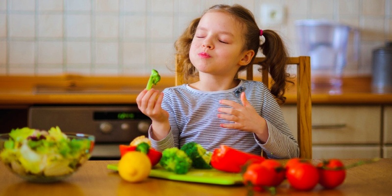 دور المغذيات الدقيقة على صحة الأطفال