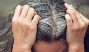 نقص الفيتامينات المؤدي إلى ظهور الشيب المبكر للشعر