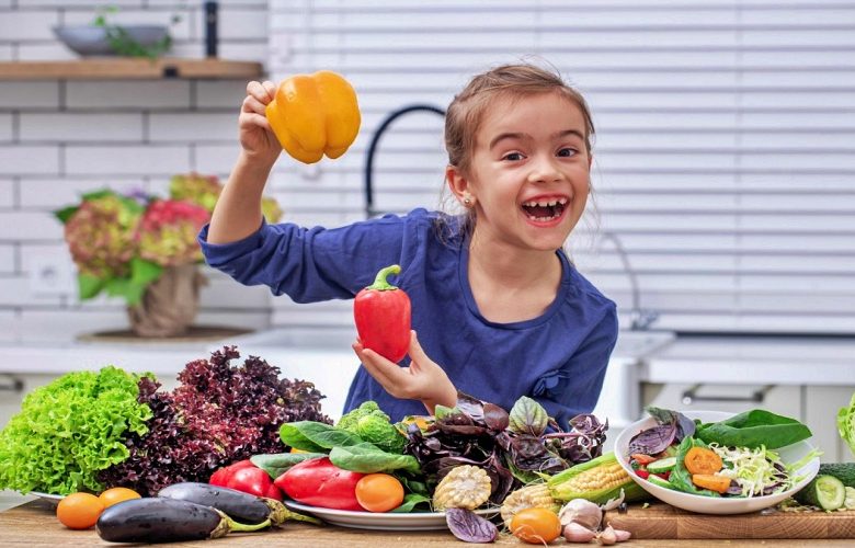 هل يحتاج الأطفال الذين تزيد أعمارهم عن الـ 5 سنوات إلى مكملات المغذيات الدقيقة؟