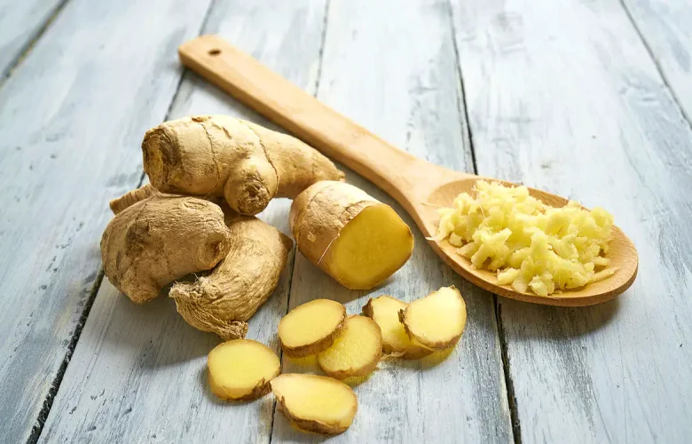4 فوائد صحية عند تناول قطعة من الزنجبيل يوميا خلال فصل الشتاء 4 فوائد صحية عند تناول قطعة من الزنجبيل يوميا خلال فصل الشتاء
