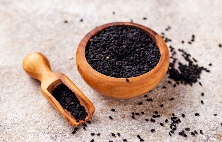 السمسم الأسود وفوائد صحية وجمالية عديدة ومتنوعة