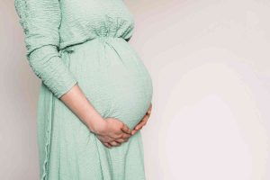 حالات يجب عليهم تجنب المضاد الحيوي الفموي لعلاج حب الشباب