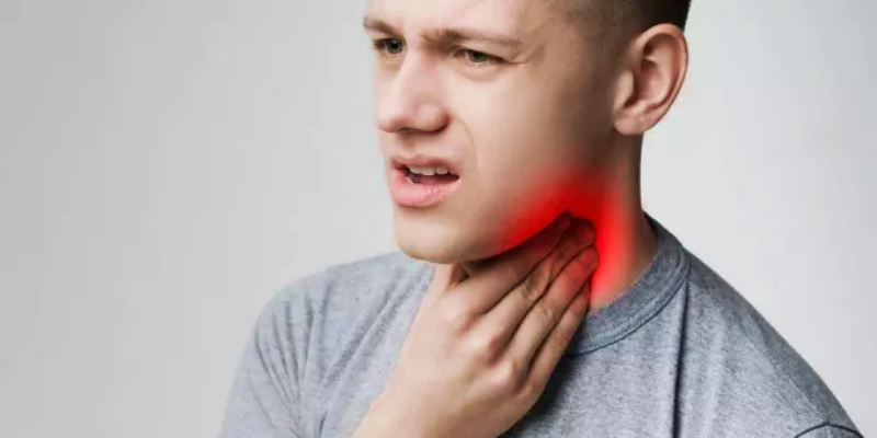 ما هي الحالات المرضية التي تسبب التهاب الحلق؟