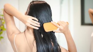 توفير الترطيب العميق للشعر