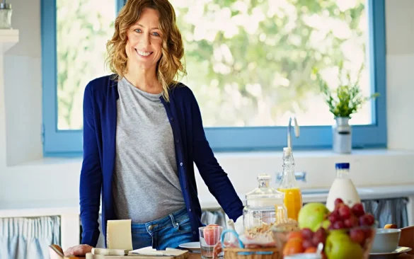 5 أطعمة لتقوية عظام النساء وتقليل الألم بعد بلوغ الـ 45 عاما