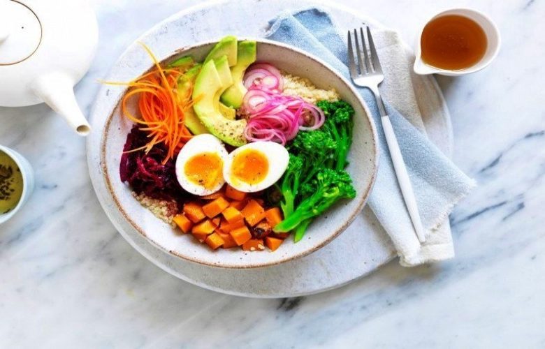 5 أطعمة يجب دمجها مع البيض لمضاعفة التأثير الغذائي