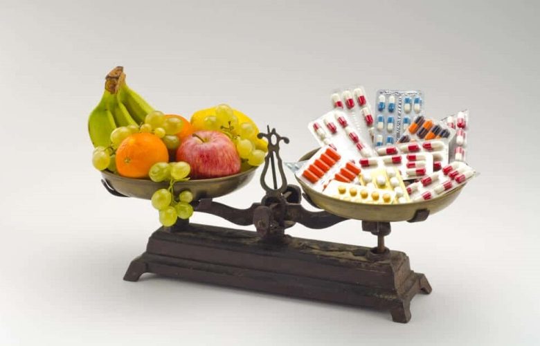 7 مكملات شائعة يمكن أن تتفاعل مع الأدوية الموصوفة طبيا