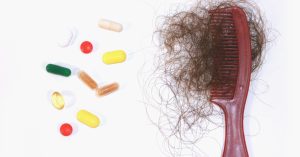مكملات غذائية يؤدي الإفراط في تناولها إلى تساقط الشعر