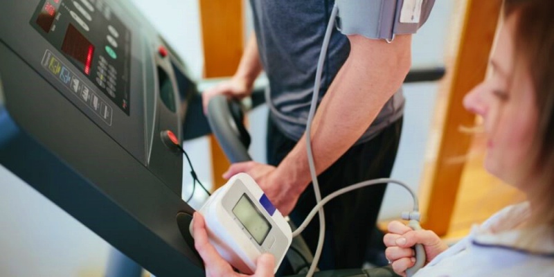 ما هي مدة التمارين المطلوبة للتحكم في ضغط الدم؟