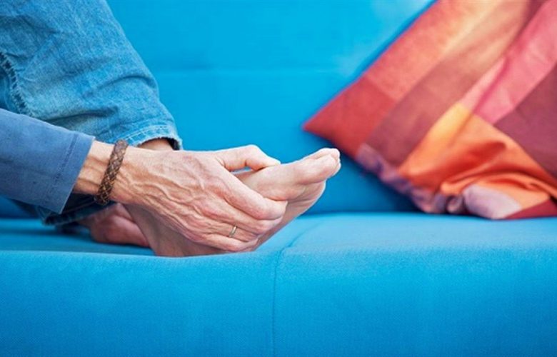 ما يجب علينا فعله لتخفيف آلام العظام والمفاصل عندما يكون الجو باردا؟