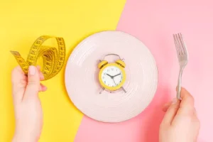 ماذا يحدث لدورة الحيض في ظل الصيام المتقطع ؟