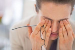 هل يؤدي نقص الزنك إلى ظهور مشكلات العيون ؟