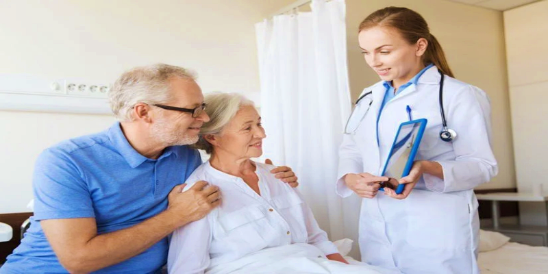 أزمة النسيان السريع عند كبار السن والموعد الأمثل لزيارة الطبيب