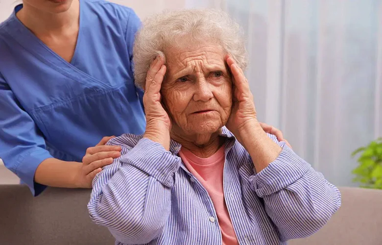 أسباب النسيان السريع عند كبار السن بالرغم من عدم معاناتهم من الزهايمر