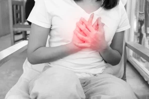 أعراض متلازمة القلب المكسور