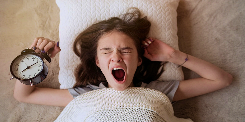 الخلل وعدم الالتزام بروتين النوم والاستيقاظ المثالي