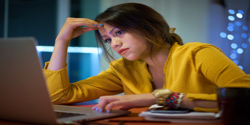 عمل المرأة في نوبات ليلية