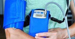 متى يوصي الطبيب بجهاز هولتر ؟