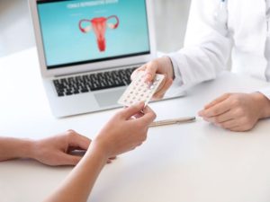 نصائح لتجنب التأثيرات الجانبية لمنشطات التبويض