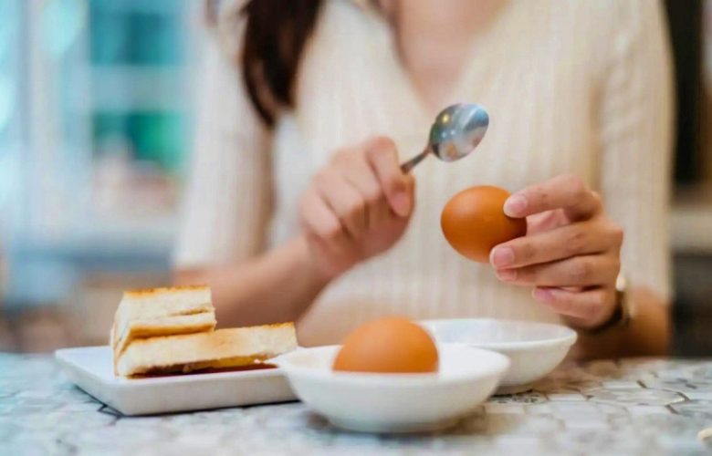 4 فئات من الواجب عليهم تناول البيض بشكل منتظم