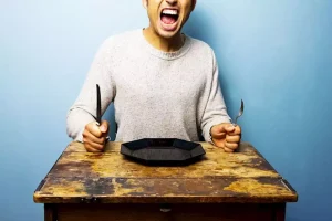 استراتيجيات بسيطة للوقاية من الشعور بالجوع أثناء الصيام