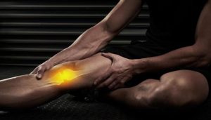 الأعراض النموذجية لخشونة الركبة