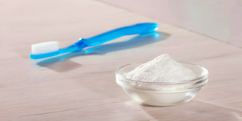 تبييض الأسنان باستخدام بيكربونات الصوديوم