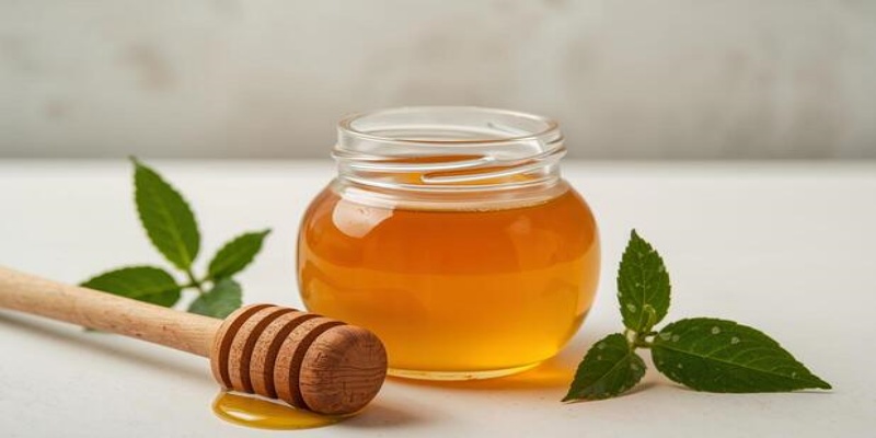 فوائد تناول مزيج الريحان والعسل