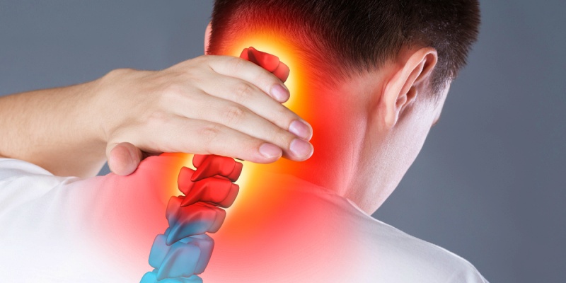 ما المقصود بآلام الرقبة والكتف؟