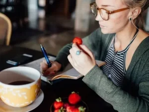 ممارسة استراتيجية الأكل الواعي