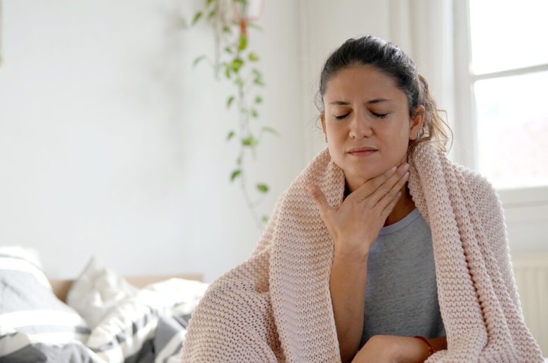 هل من الممكن أن يستمر التهاب الحلق بعد تناول المضاد الحيوي ؟