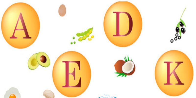 الفيتامينات الذوبانة في الدهون (A, D, E, K)