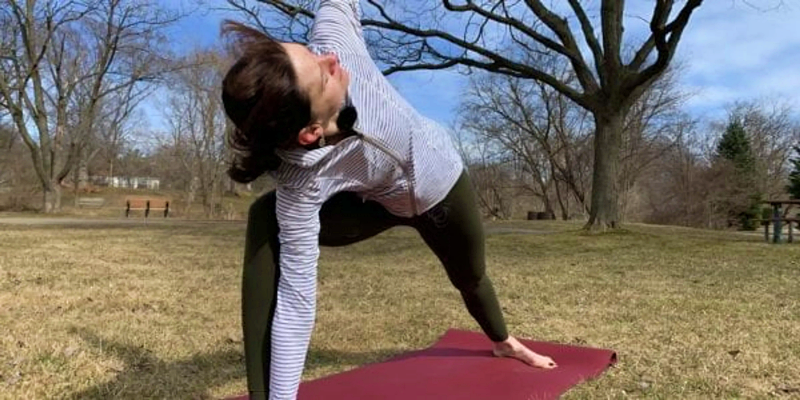 تمارين اليوغا والأنشطة البدنية الأخرى