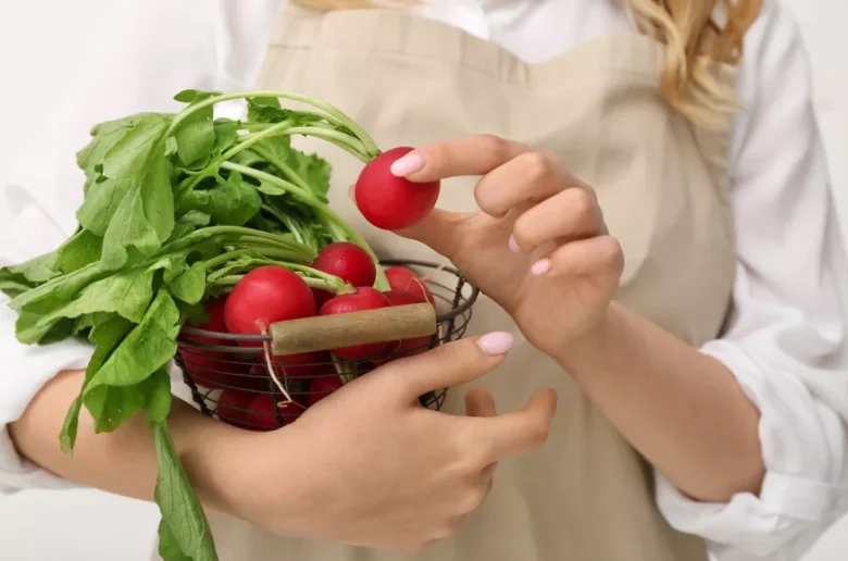 فوائد الخضراوات الحمراء للنساء