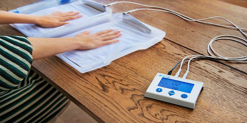 ما هي أهم الطرق العلاجية المعنية بالتعامل مع فرط تعرق اليدين؟