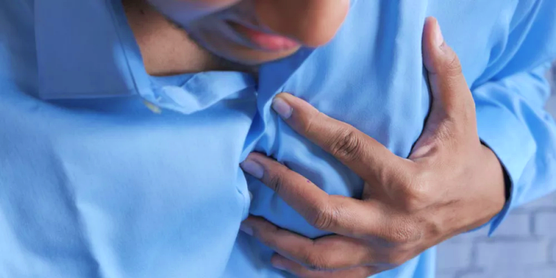 ما هي أهم العلامات الدالة على الإصابة بأمراض القلب لدى الرجال؟