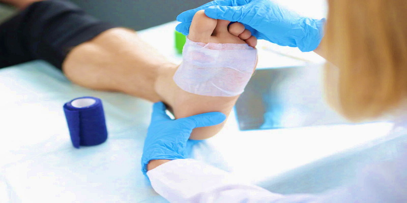 مخاطر فقدان الإحساس في القدمين على صحة مرضى السكري