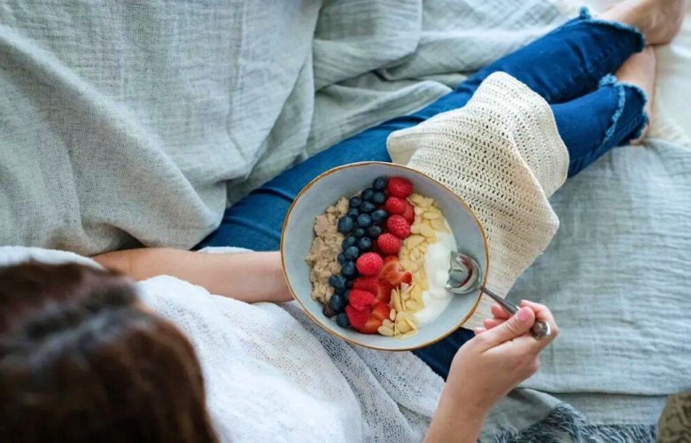 5 أطعمة مفيدة للنساء اللاتي يعانين من تكيسات المبايض