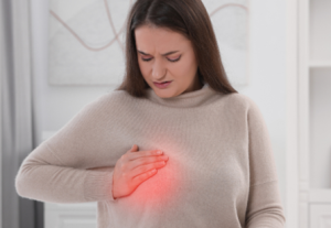 أعراض تشنج الأوعية الدموية في الحلمة