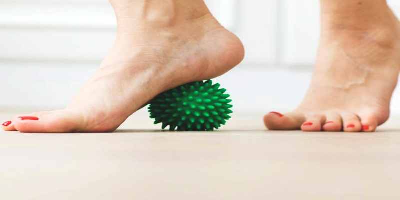 التمارين البسيطة وتقوية القدمين