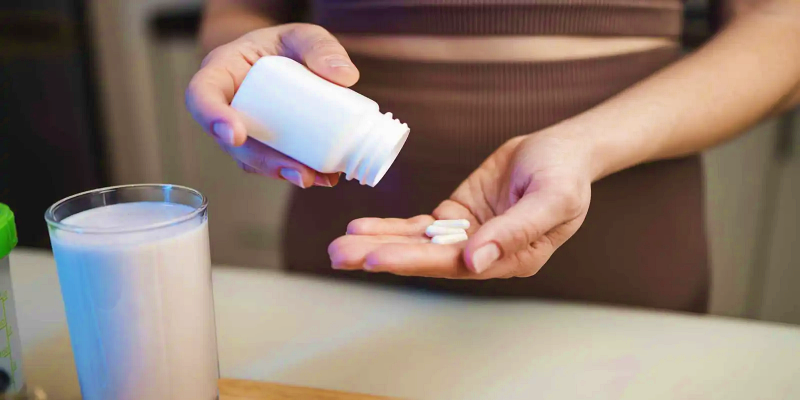 الحليب وتناول الفيتامينات والمكملات الغذائية