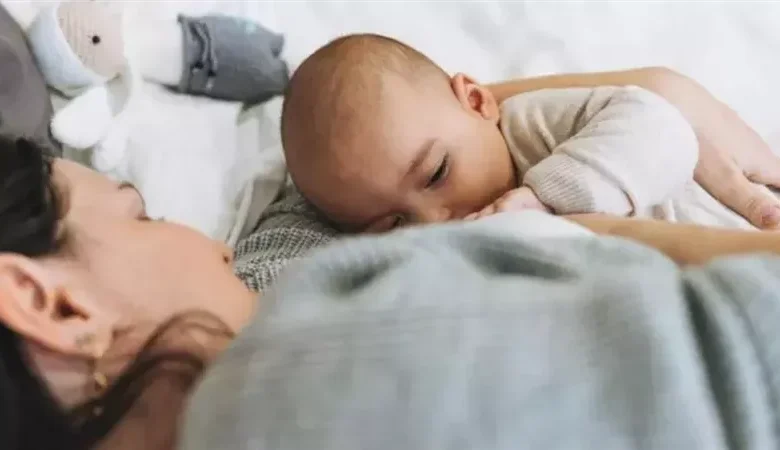 العلاقة بين الرضاعة الطبيعية والتهاب الأذن