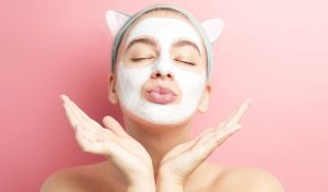 توفير الترطيب الليلي للبشرة