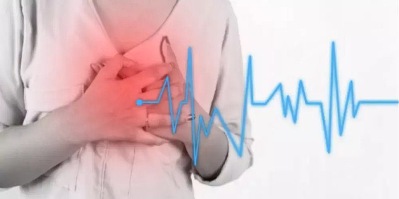 خفقان القلب وآلام الصدر