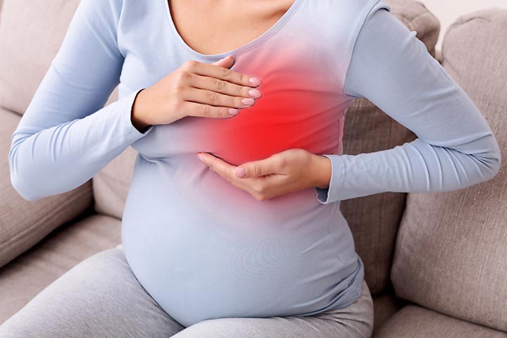 علامات الحمل على الثدي