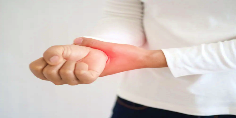 ما المقصود بالتهاب مفصل المعصم؟