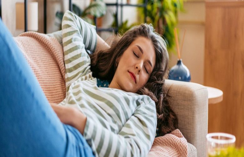 الطريقة المثالية للحصول على القيلولة واستعادة صحة الدماغ