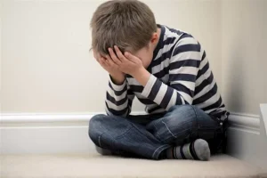 سلبيات زيادة الأمونيا على صحة الدماغ لدى أطفال التوحد